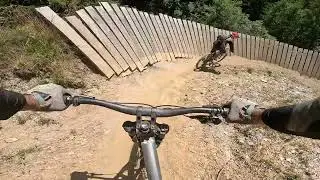 DH. Les Ardèchois au 2 Alpes.