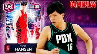 PINK DIAMOND YANG HANSEN IS AN ELITE ATTAINABLE BIG IN NBA 2K26 MyTEAM!!