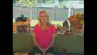 Former Baywatch Star & Busy Mom Kelly Packard Shares Fun Summer Activities for Kids