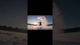 безумный эксперимент в морозе /ЭФФЕКТ ЭМПЕМБА с помощью катапульты