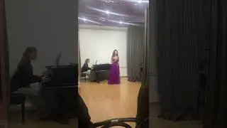 R. Strauss aria Sophie &ldquo;Presentation of the Rose&rdquo;
