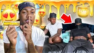 Розыгрыш с медовым пакетом над другом-натуралом 👀! Неожиданная реакция 😱 | BUZZBUNNY