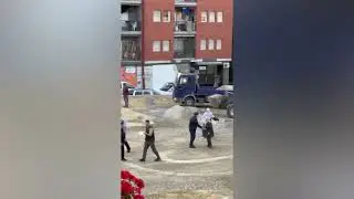 Nis me incident asfaltimi i rrug&euml;s &ldquo;A&rdquo;- arrestohen dy persona...