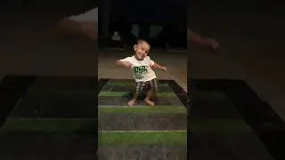 Cute dance on Kulukki Thakka 💃🤣 #shorts #youtubeshorts #shortsvideo #funny #cute