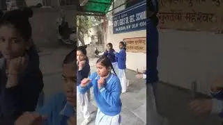 student's girl's like fire boxing #girl'straining #training #workout #selfdefense #viralshortsvideo