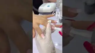 💅 Нежный маникюр, омбре с бело-розовым оттенком | Delicate manicure, ombre with white and pink tint