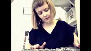 Penny Police - Inger Christensen, Sommerfugledalen (sonet XIII)