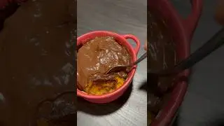 Bolo fit de cenoura feito no microondas - r&aacute;pido e super simples 😋 #bolodecenoura