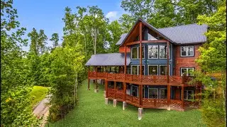 Alpine Summit Cabin & SPA,  A Brand New Mountain Cabin in Gatlinburg, Great Smokies