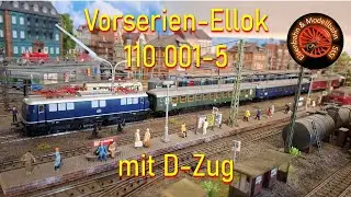 Vorserien-Elektrolokomotive 110 001-5 mit D-Zug (m-Wagen und Schürzen-Speisewagen)
