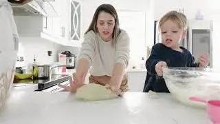 FAZENDO A MELHOR RECEITA DE ESFIHA ever & saindo de casa na neve