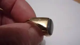 Heavy Vintage 9 Carat Gold & Natrural Blue/Green Opal Mens/Gents Ring. Size. S