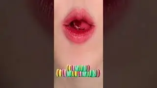R104/Eating ASMR