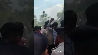 police gali dete hue #police #biharpolice #roadblock #ploice
