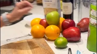 Como preparar una  Sangr&iacute;a Casera , Perfecta 🍷✨ con Frutas Frescas y Sabor Incre&iacute;ble 💛⭐️😍