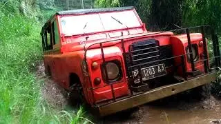 OFFROAD RAFTING PAINTBALL OUTBOUND DI LEMBANG BANDUNG INDONESIA