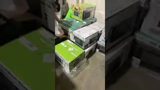 What are you doing #warehouse #business #work #microwave #pallets