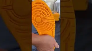 Unboxing Jordan 1 High yellow Toe a.k.a Taxi #sneaker #shorts #yearofyou #asmr #airjordan