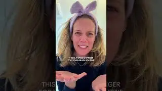 This full size GRWM Headband from Kits CB is game changing the way it truly keeps all your hair out