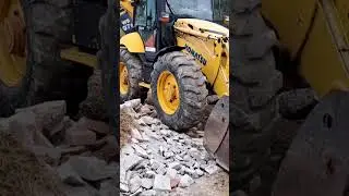 Komatsu Clearing House Debris Like It&rsquo;s Nothing!