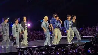 Stray Kids - Walkin On Water Live (Day 1) @ Sofi Stadium - 5/31/25 - Los Angeles, CA - DominATE Tour