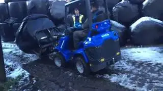 Winter Farming with the 6 Series MultiOne Multifunction Loader
