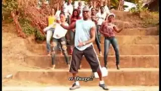 PETIT PAYS 2013- Papa est sorti by DJBOCANDE LE CAMER