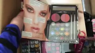 Profusion Surprise Box Unboxing!!! $100 worth of makeup for $20!