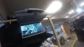 Что умеет новый потолочный монитор Ergo с Андроидом?