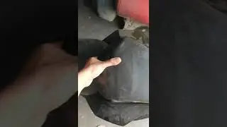 How to open seat of pulsar rs200??