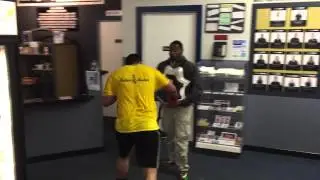 Boxing Classes With a Champ @ The Gym Downtown!www.gymdowntown.com 259GranbyStNorfolk 757-3214963