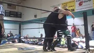 Petey Noxious VS Mark Mest