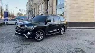 Toyota Land cruiser 200 Executive Black