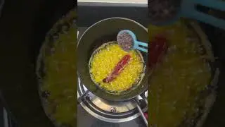 Try simple yet tasty Mong dal tadka ghar par Banaye asani se