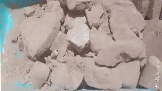 So soft and dusty mud blocks crumbling 🫠 