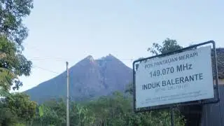Live  Merapi - Merapi Volcano Eruption, Balerante, Kalitalang,Merapi Jateng,DIY 06/01/2026