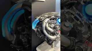 AMG Engine M157 V8-BiTurbo, 585ps & 7G-Tronic Technology Mercedes-Benz in Car Shoowroom