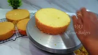 எனக்கு அடிக்கடி order வரும் கேக்...😍😍❤️🥰 #vajhomebakers #2tiercake #2tiercakedecoration