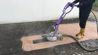 D&eacute;capage de sol avec un Scater 5 Falch