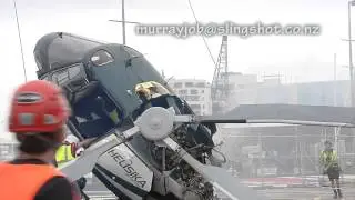 helicopter vs. christmas tree fail NOOB PILOT