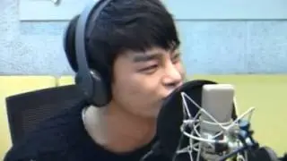 131029 SNSD Yuri Seo Inguk rap to intro movie SJ Shindong SSTP