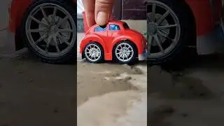 Diecast Scale Model Volkswagen Beetle | Premium Hatchback Car | 1:32 Scale Miniature | Mud offroad