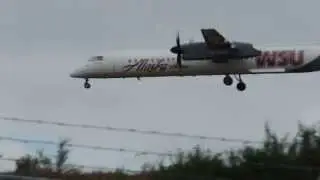 Alaska Airlines Bombardier DCH 8 Q400 [N401QX] landing in SEA