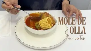 Mole de olla de espinazo de puerco
