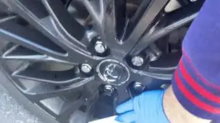 Painting the Wheels on Toyota Camry 2021
