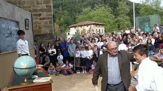 Eskola nazionala Frankismo garaian- antzezpena, Ataun, ohitura zaharren eune 2022-10-23