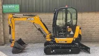 2017 JCB 8026