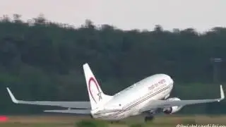 Boeing 737 non riesce a decollare, panico e paura a bordo