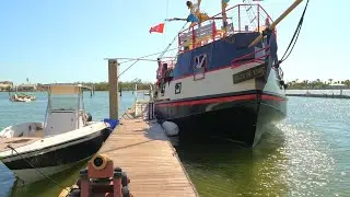 Fort Myers Beach - Salty Sam's Marina