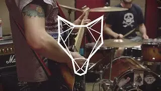 The Deadites - Scene To Be Seen (The Den Sessions)